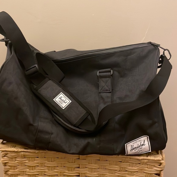 Herschel duffel bag